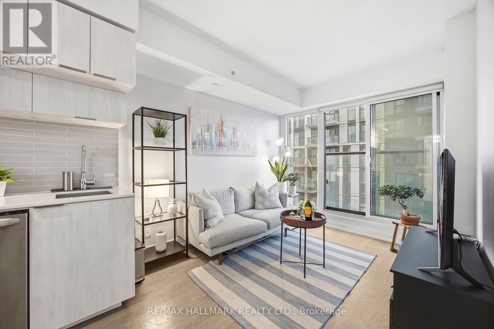 2201 - 181 Dundas Street E, Toronto, Ontario M5A 0N5 - Photo 6 - C12670716