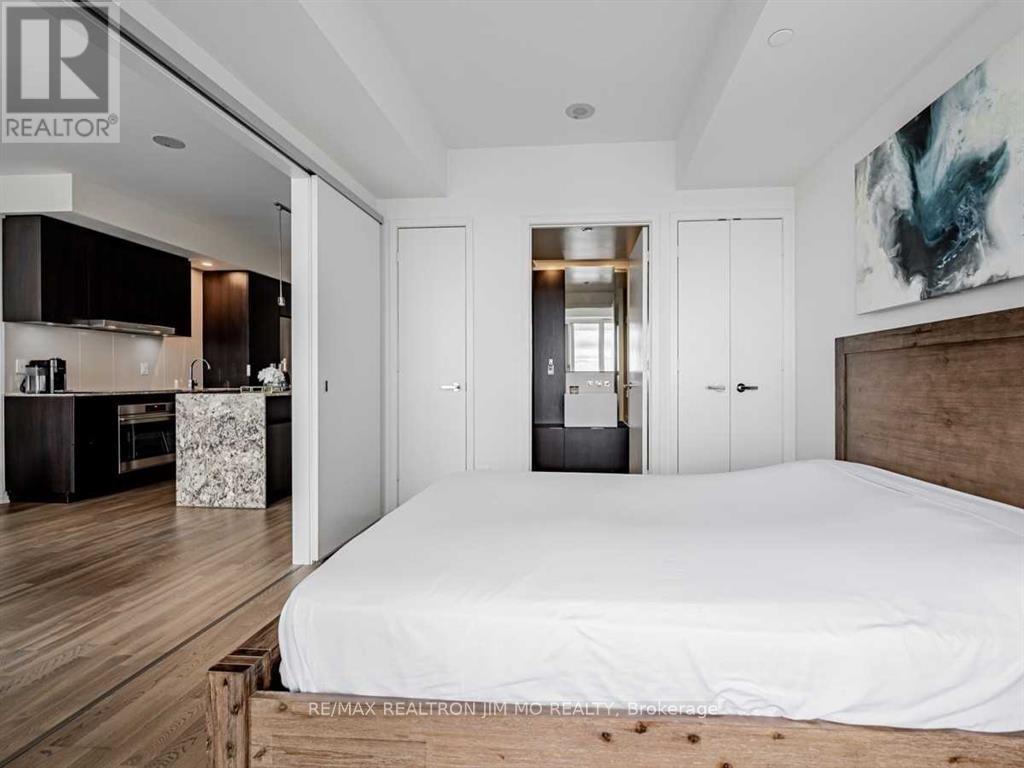 3409 - 1 Bloor Street E, Toronto, Ontario  M4W 0A8 - Photo 9 - C12670718