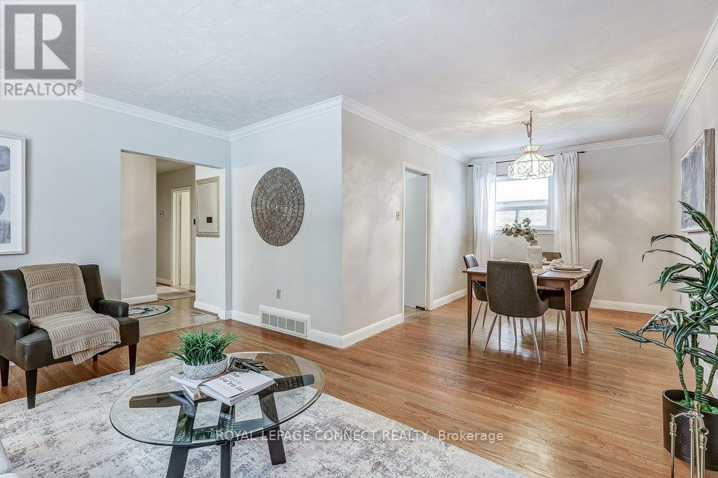 48 Kecala Road, Toronto, Ontario  M1P 1K6 - Photo 7 - E12670648