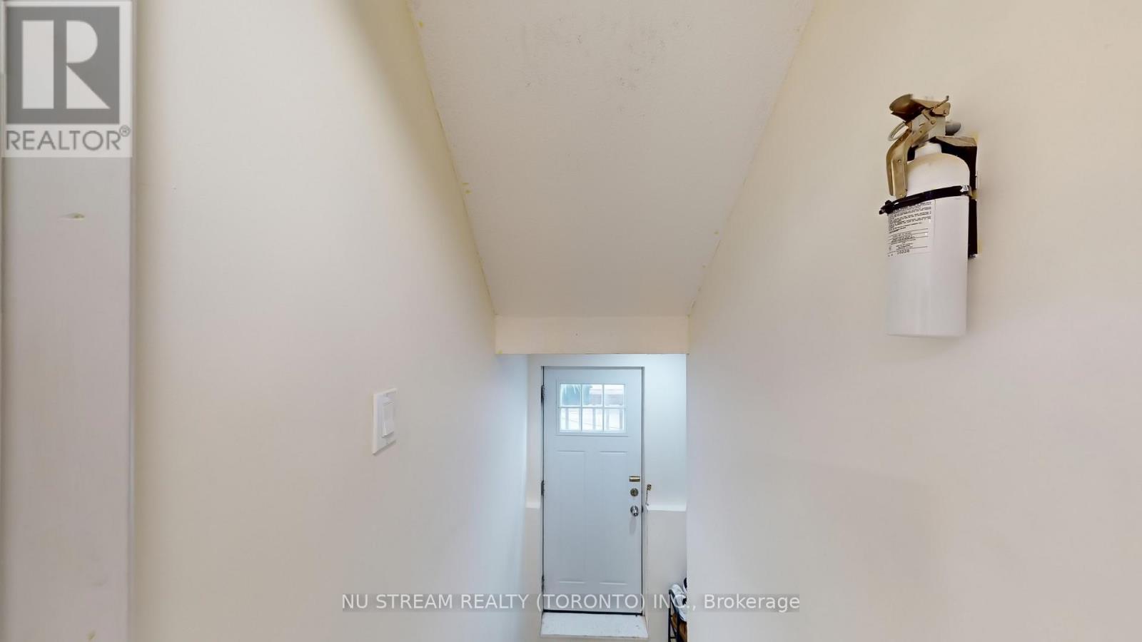 95 Madsen Crescent, Markham, Ontario  L3R 4P2 - Photo 17 - N12670676