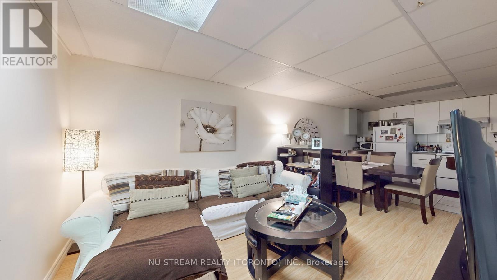 95 Madsen Crescent, Markham, Ontario  L3R 4P2 - Photo 18 - N12670676