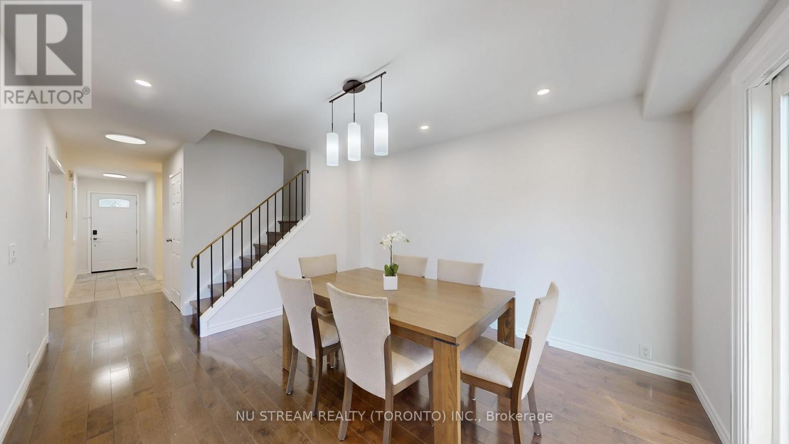 95 Madsen Crescent, Markham, Ontario  L3R 4P2 - Photo 6 - N12670676