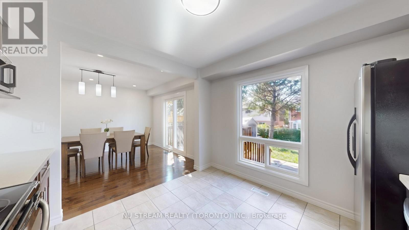 95 Madsen Crescent, Markham, Ontario  L3R 4P2 - Photo 9 - N12670676