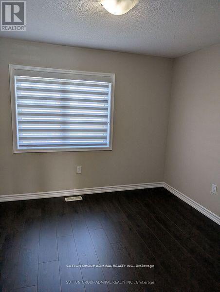 23 Hills Thistle Drive, Wasaga Beach, Ontario  L9Z 0J3 - Photo 16 - S12670694