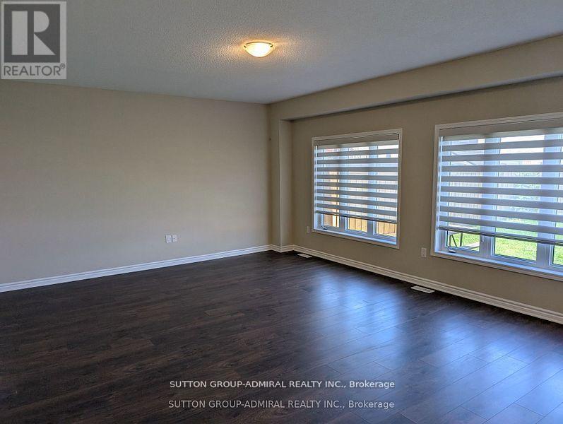 23 Hills Thistle Drive, Wasaga Beach, Ontario  L9Z 0J3 - Photo 9 - S12670694