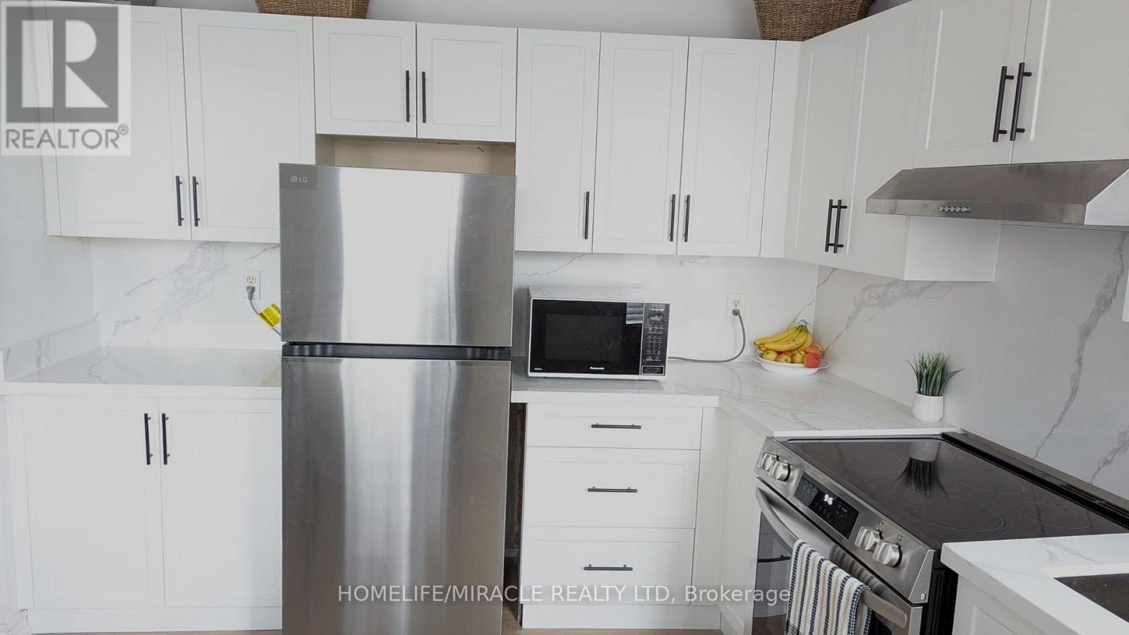 Unit 305 - 2874 Keele Street E, Toronto, Ontario  M3M 3C4 - Photo 6 - W12670640