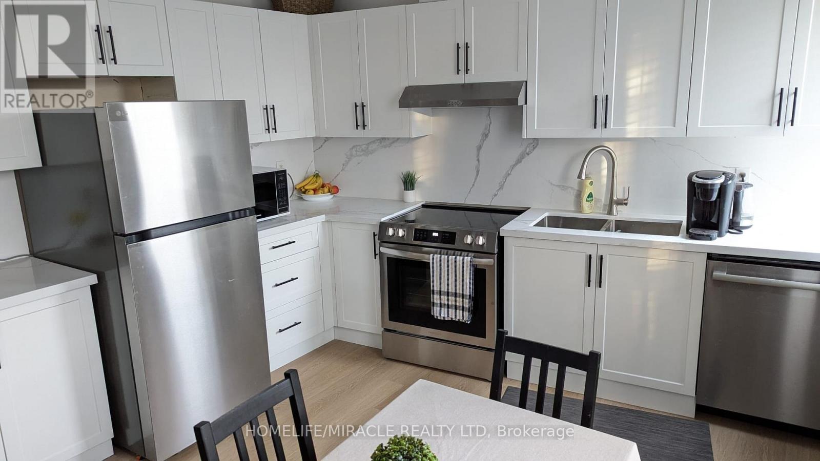 Unit 305 - 2874 Keele Street E, Toronto, Ontario  M3M 3C4 - Photo 7 - W12670640