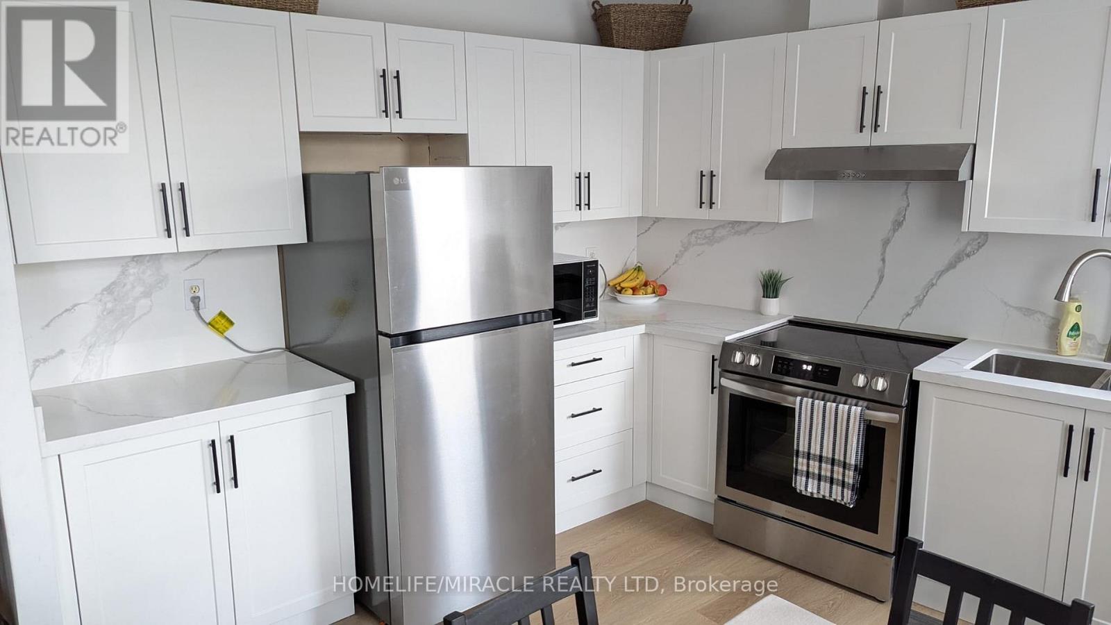 Unit 305 - 2874 Keele Street E, Toronto, Ontario  M3M 3C4 - Photo 8 - W12670640