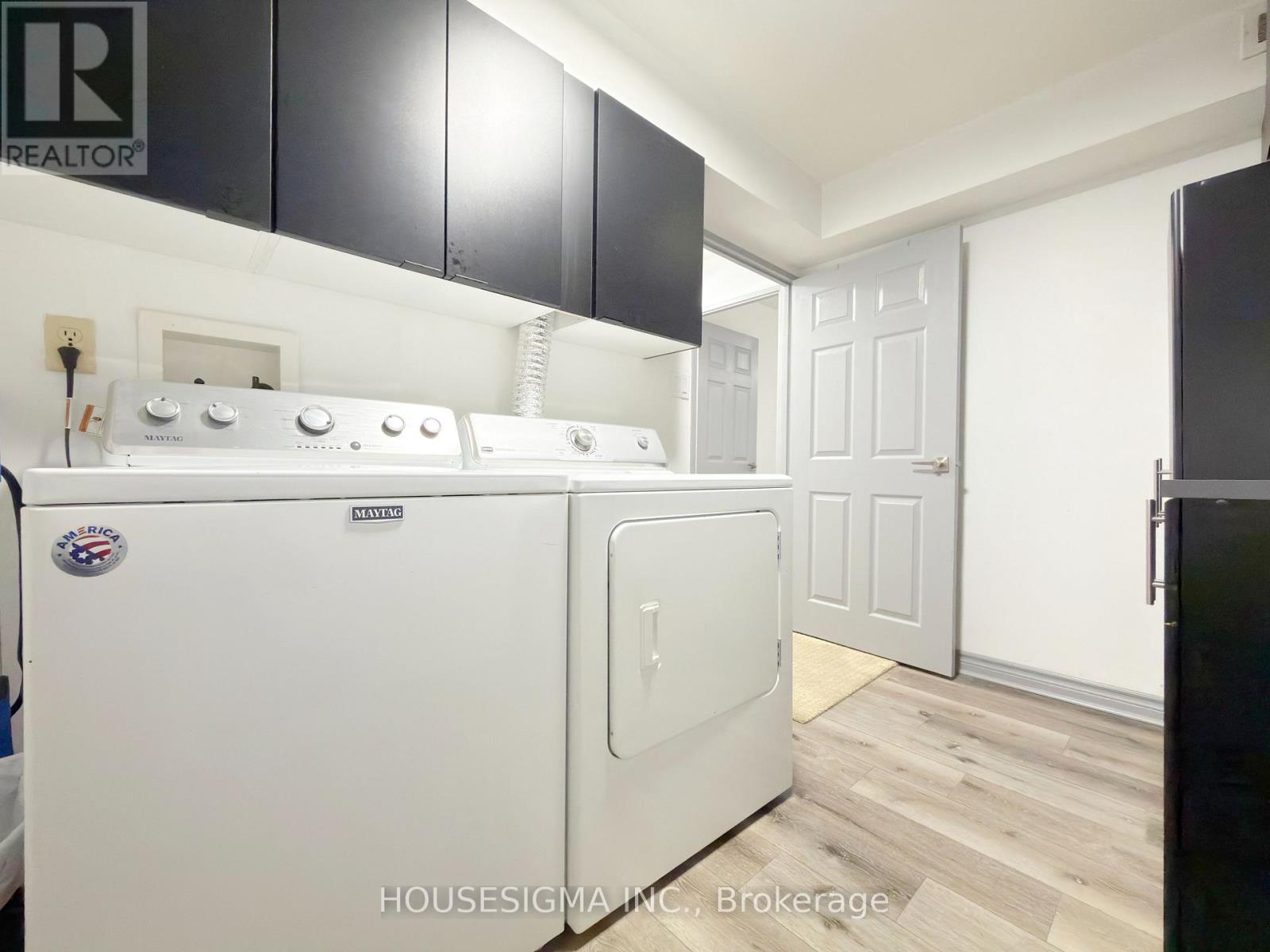 101 - 1320 Mississauga Valley Boulevard, Mississauga, Ontario  L5A 3S9 - Photo 28 - W12670652