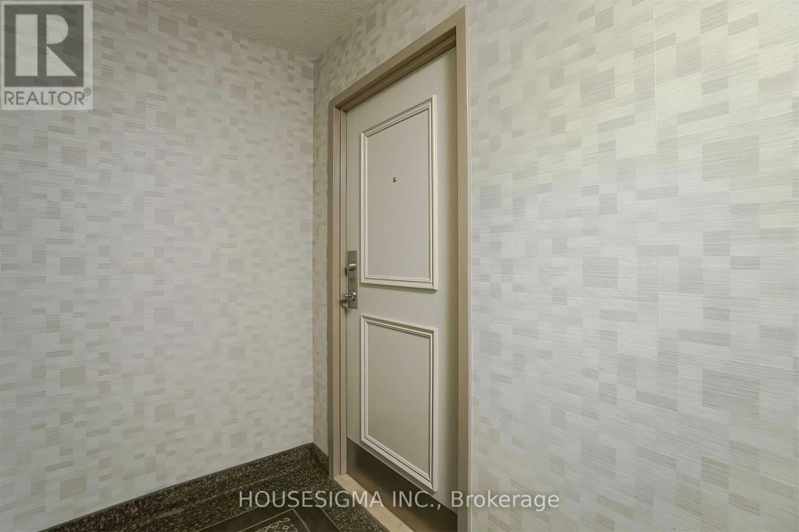 101 - 1320 Mississauga Valley Boulevard, Mississauga, Ontario  L5A 3S9 - Photo 7 - W12670652