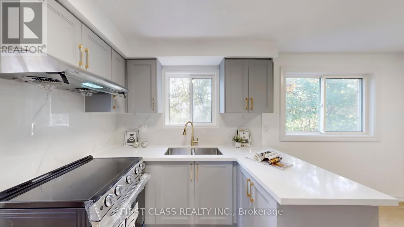 1180 Shagbark Crescent, Mississauga, Ontario  L5C 3P3 - Photo 13 - W12670654