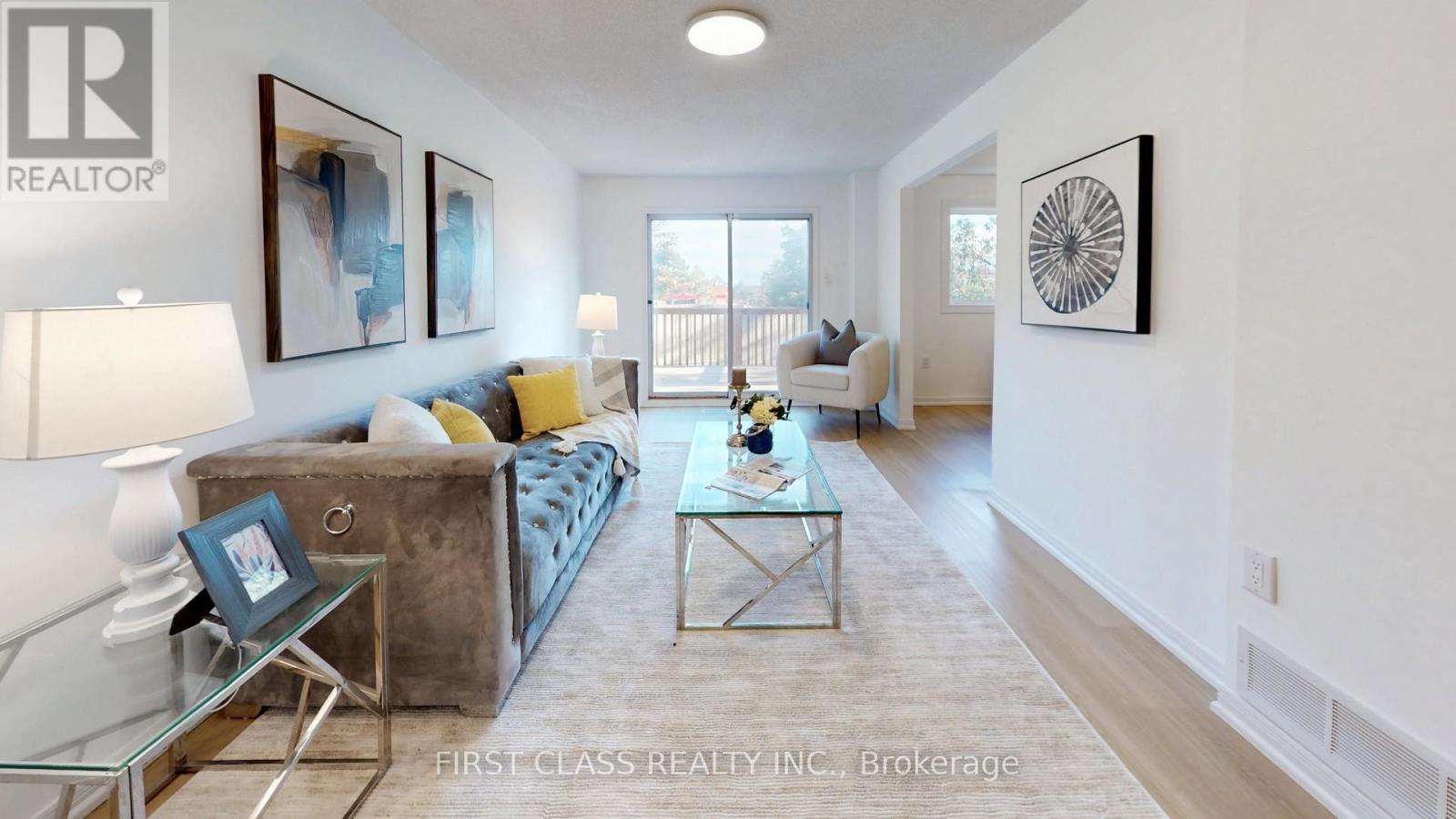 1180 Shagbark Crescent, Mississauga, Ontario  L5C 3P3 - Photo 6 - W12670654