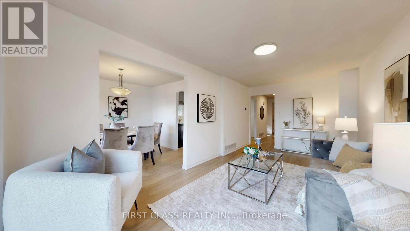 1180 Shagbark Crescent, Mississauga, Ontario  L5C 3P3 - Photo 9 - W12670654