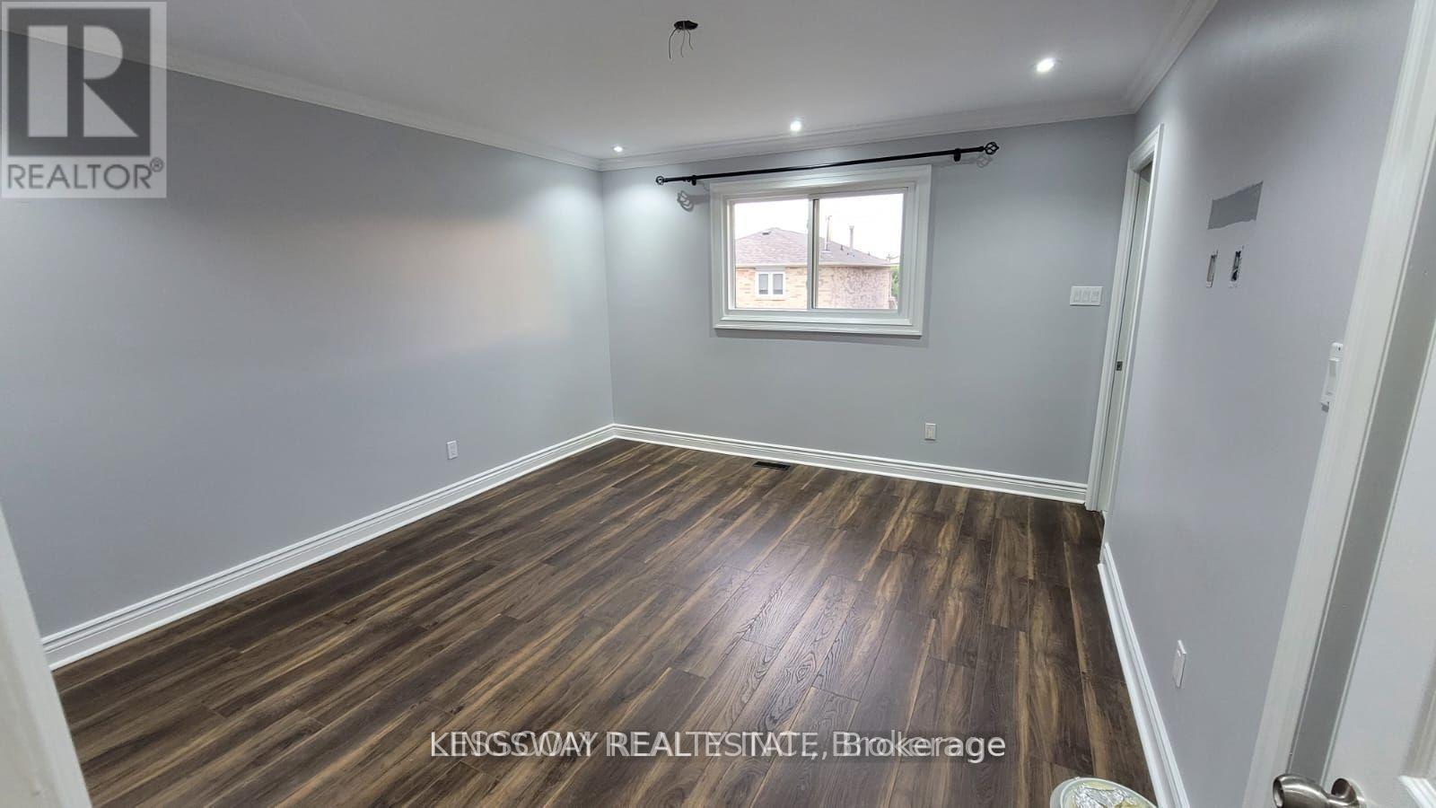 12 Silverstream Road, Brampton, Ontario  L6Z 4L2 - Photo 16 - W12670662