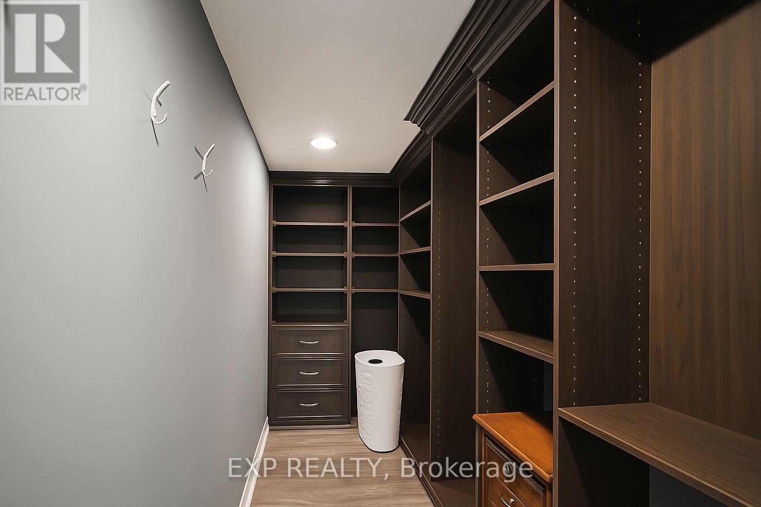 2304 - 155 Legion Road N, Toronto, Ontario  M8Y 0A7 - Photo 17 - W12670672