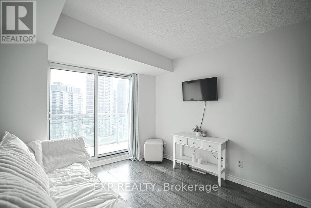 2304 - 155 Legion Road N, Toronto, Ontario  M8Y 0A7 - Photo 24 - W12670672