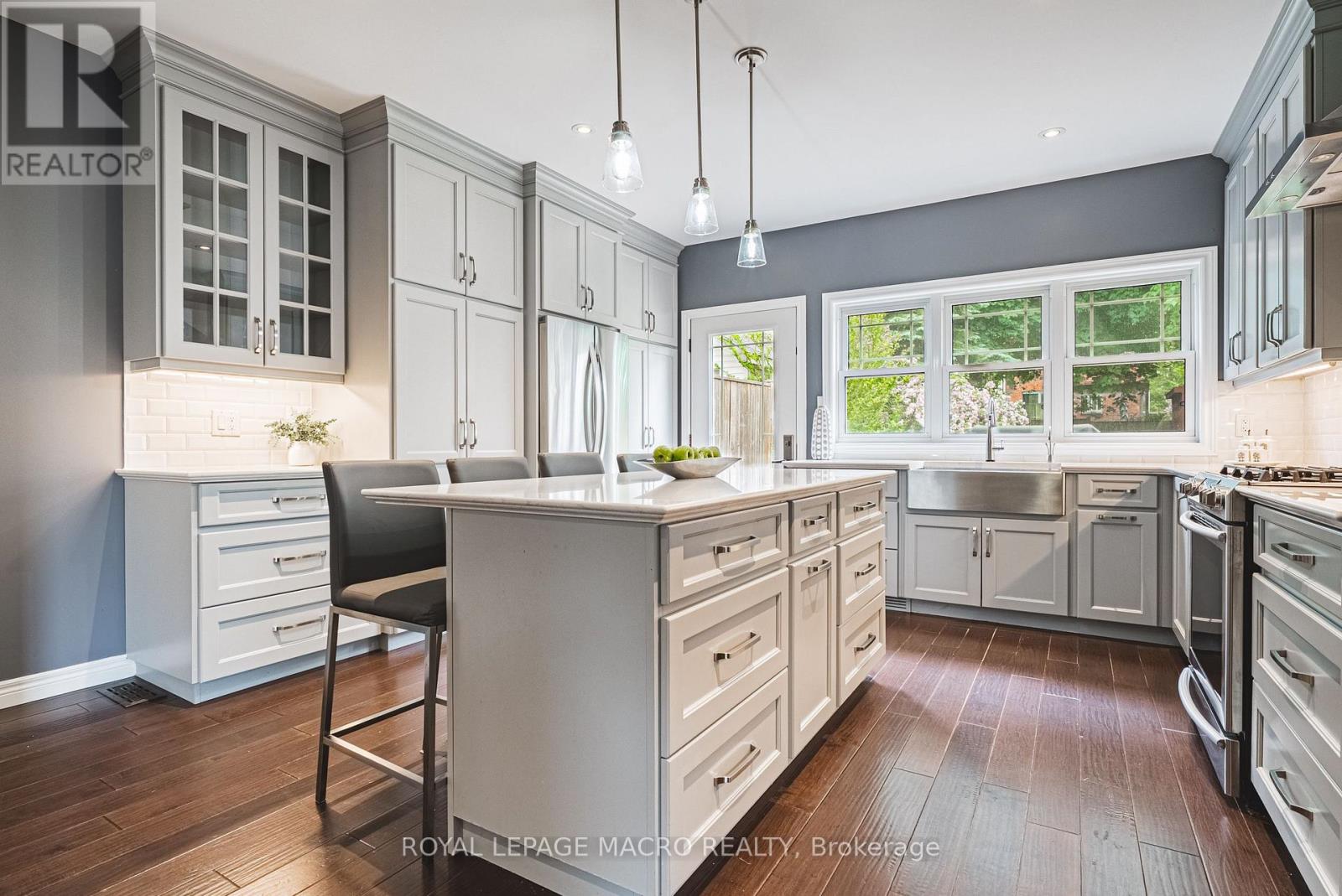 25 Orchard Hill, Hamilton, Ontario  L8P 2V6 - Photo 12 - X12670704