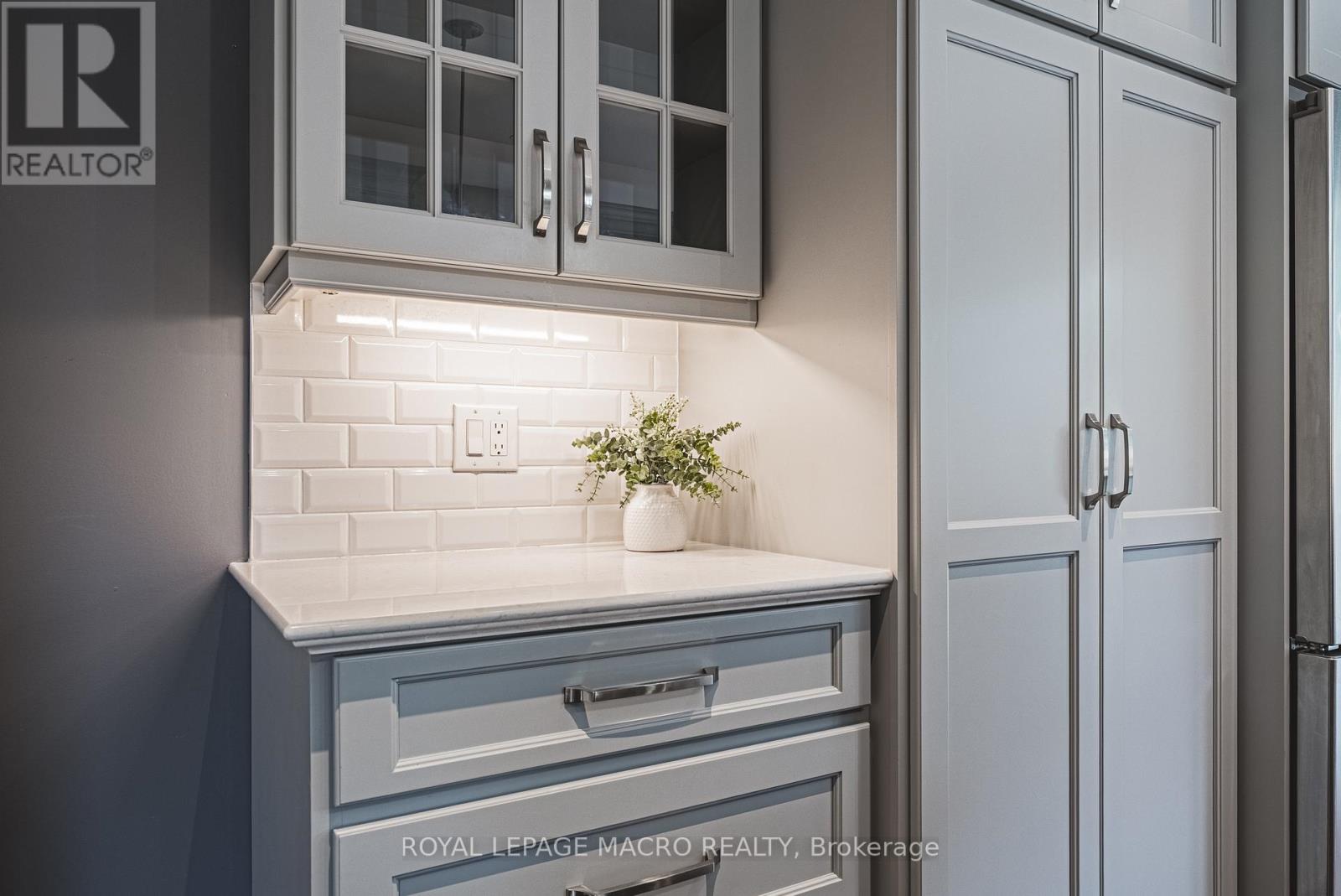 25 Orchard Hill, Hamilton, Ontario  L8P 2V6 - Photo 19 - X12670704