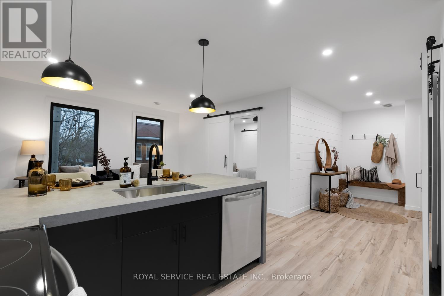 Unit 1 - 256 George Street, Cobourg, Ontario  K9A 3L6 - Photo 16 - X12670734