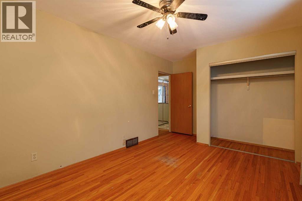 6123 Lacombe Way Sw, Calgary, Alberta  t3e 5t4 - Photo 11 - A2273752