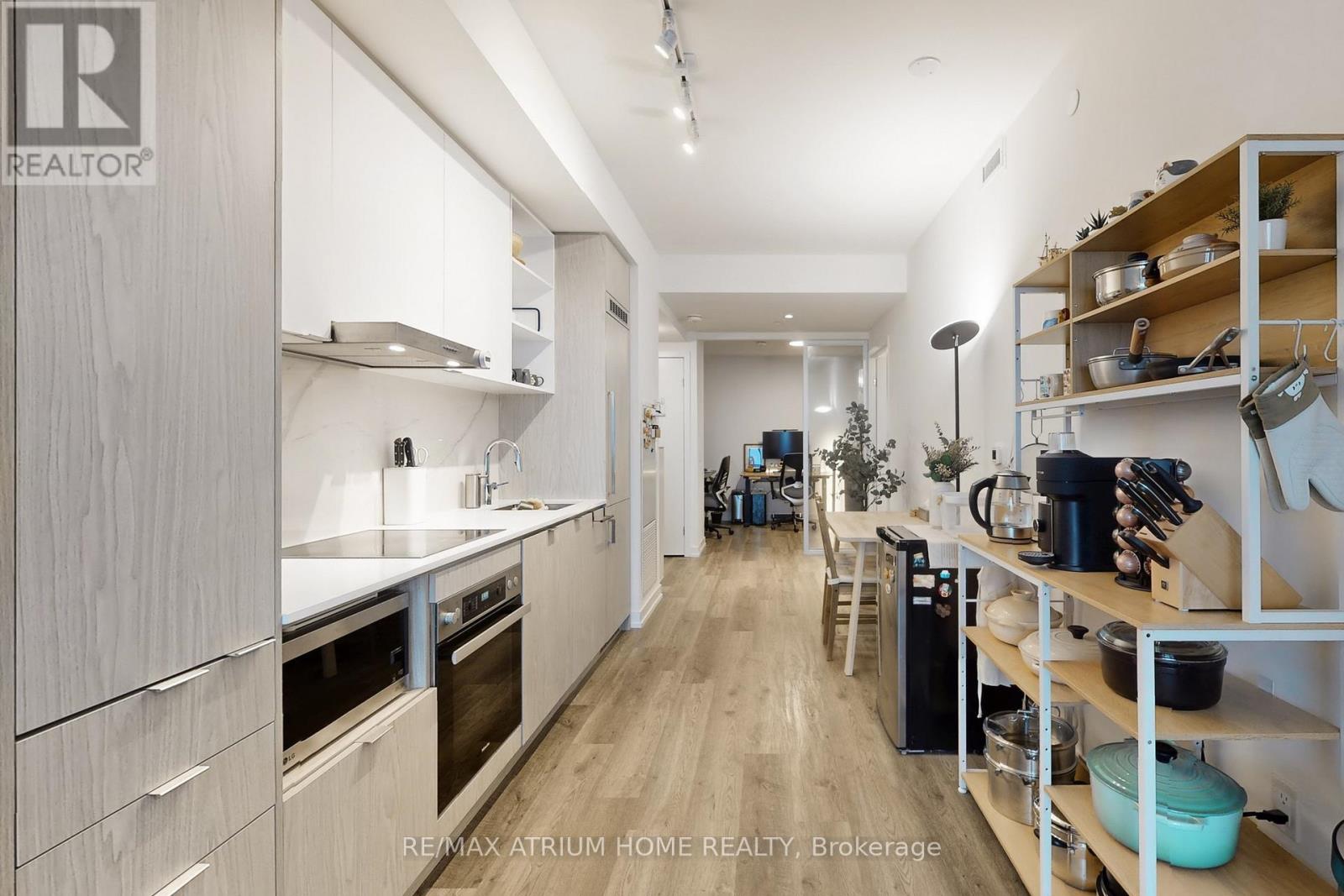 5910 - 55 Cooper Street, Toronto, Ontario  M5E 0G1 - Photo 13 - C12670724