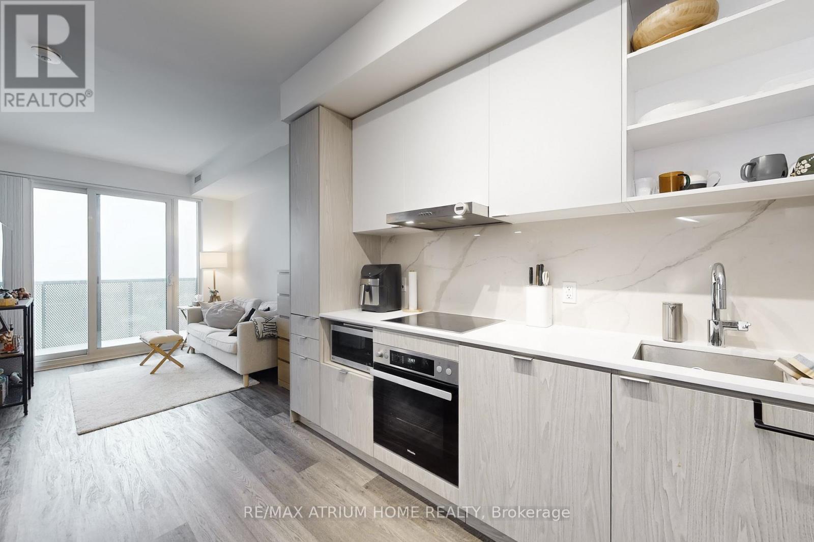 5910 - 55 Cooper Street, Toronto, Ontario  M5E 0G1 - Photo 16 - C12670724