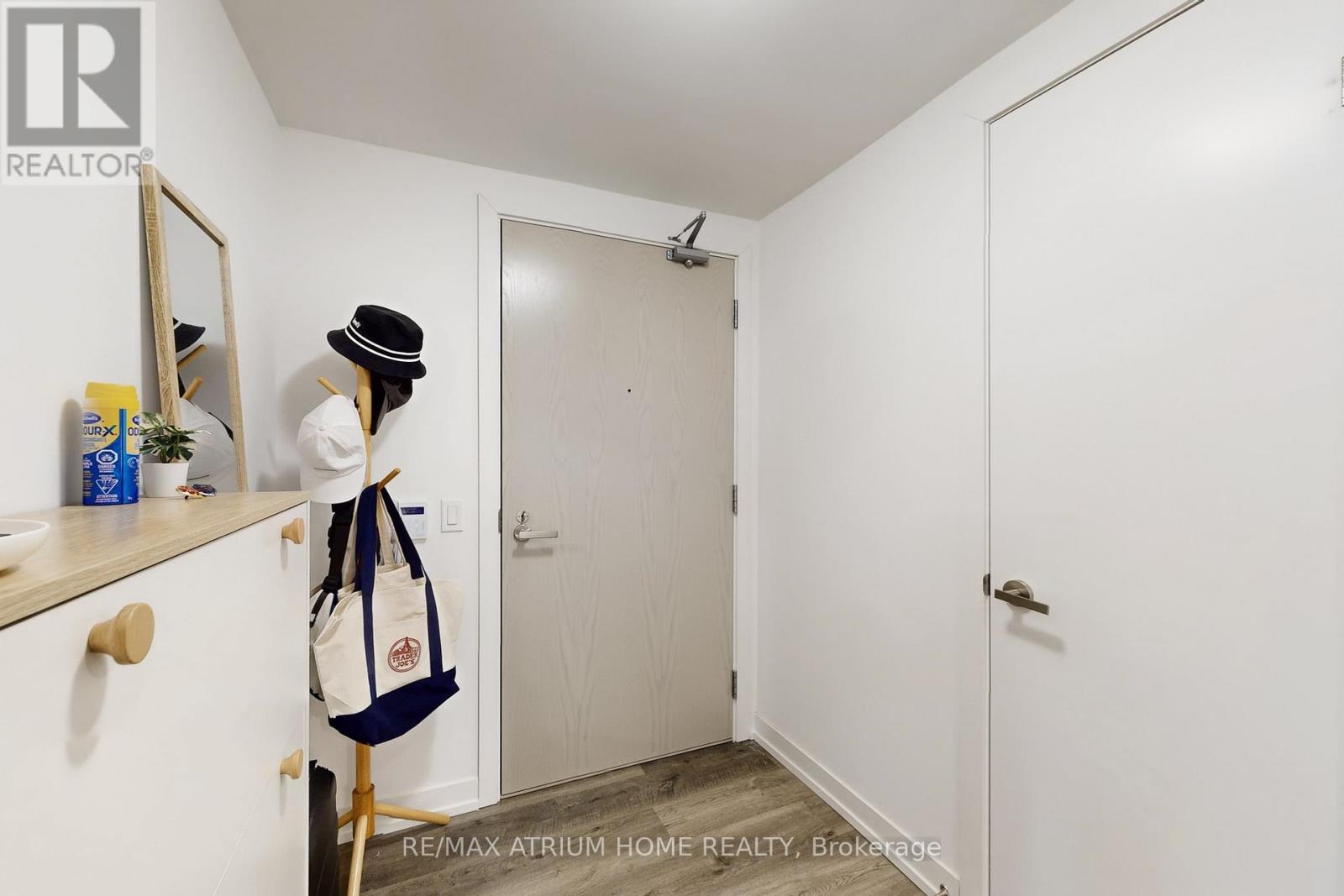 5910 - 55 Cooper Street, Toronto, Ontario  M5E 0G1 - Photo 35 - C12670724