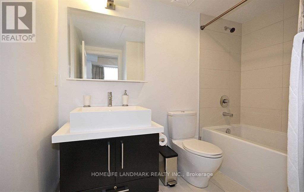 402 - 1080 Bay Street, Toronto, Ontario  M5S 0A5 - Photo 8 - C12670728