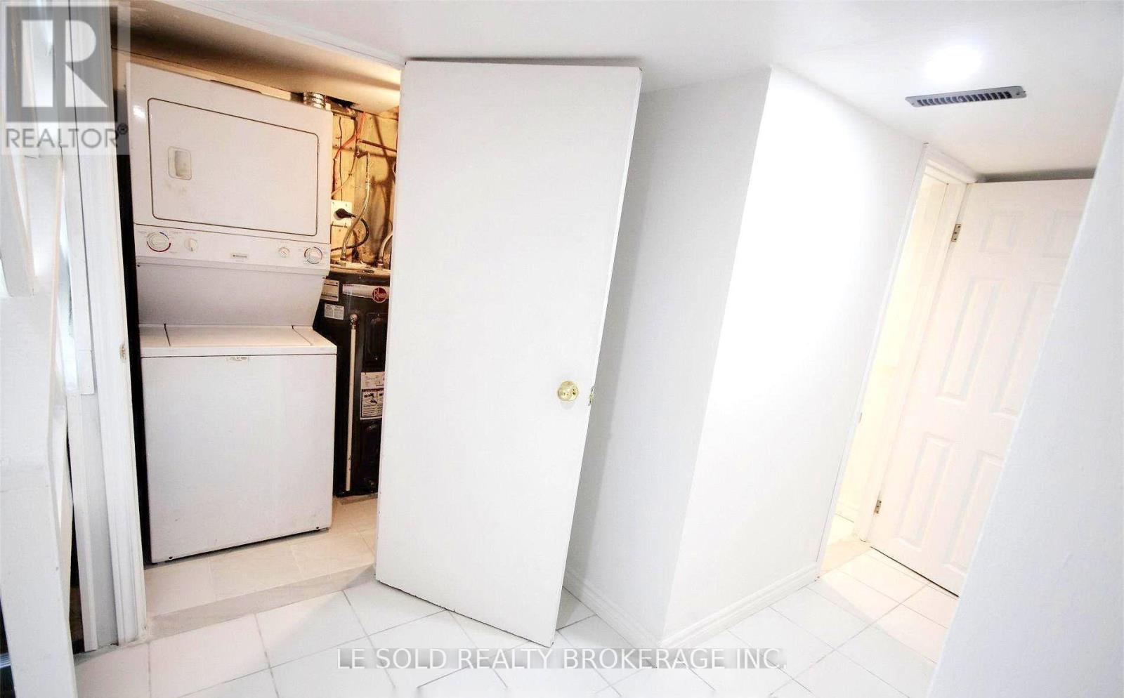 Bsmt Room - 112 Leland Street, Hamilton, Ontario  L8S 3A2 - Photo 11 - X12670738