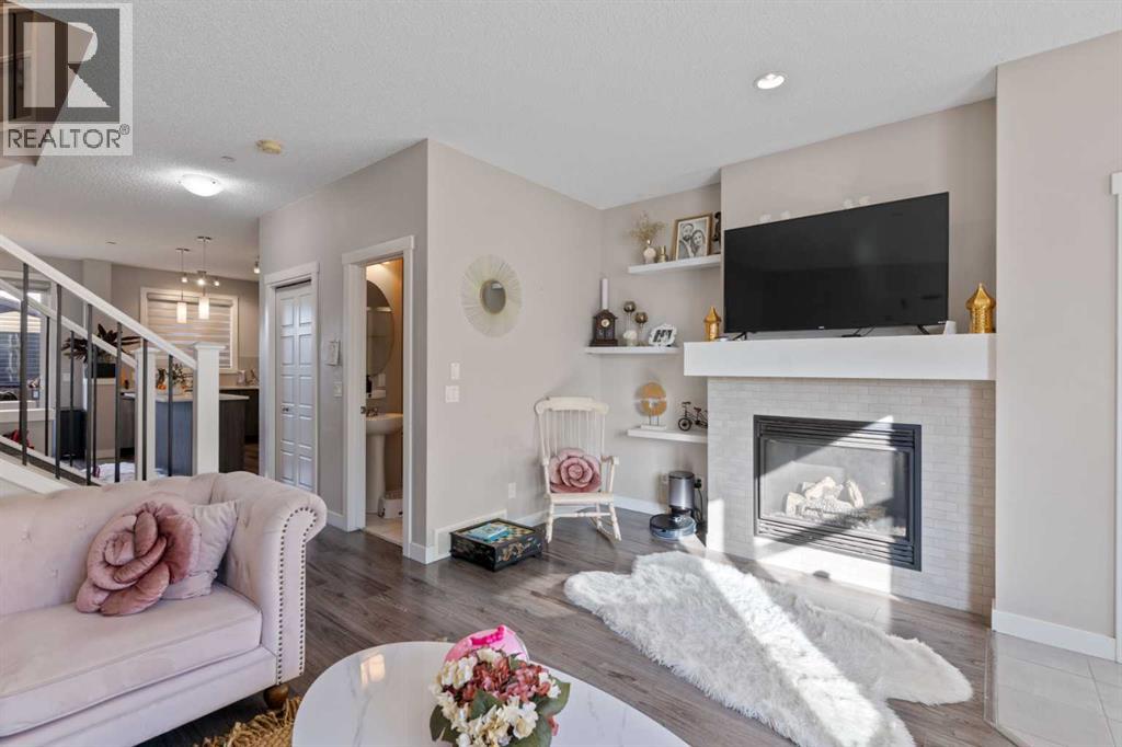 128 Livingston Parade Ne, Calgary, Alberta  T3P 0V6 - Photo 6 - A2262949
