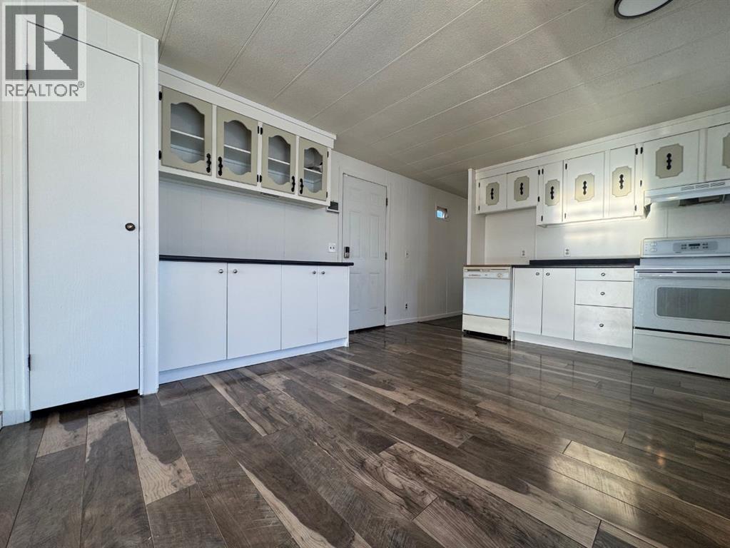 #67, 4802 54 Avenue, Camrose, Alberta  T4V 3A5 - Photo 9 - A2277460