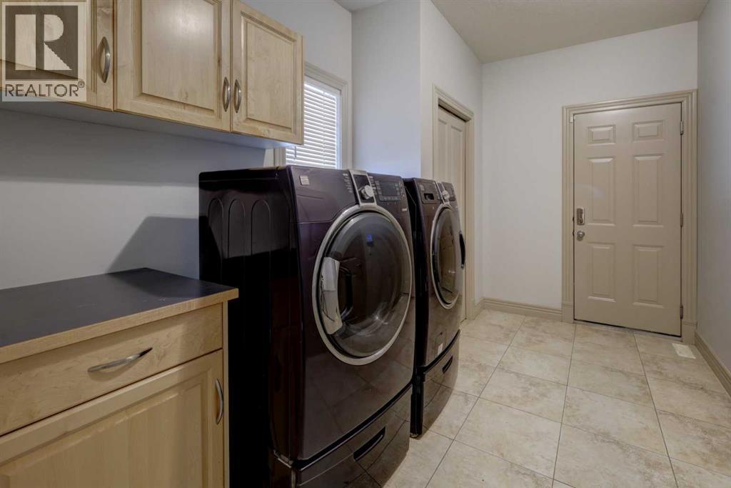 112 Cougarstone Manor Sw, Calgary, Alberta  T3H 5N4 - Photo 12 - A2261850