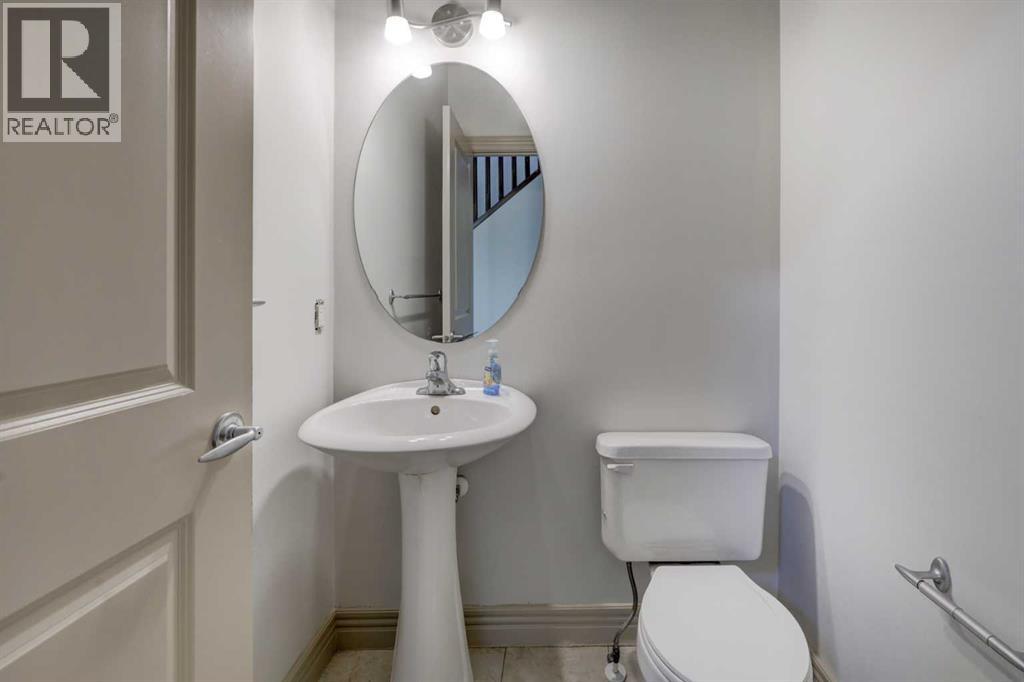 112 Cougarstone Manor Sw, Calgary, Alberta  T3H 5N4 - Photo 14 - A2261850