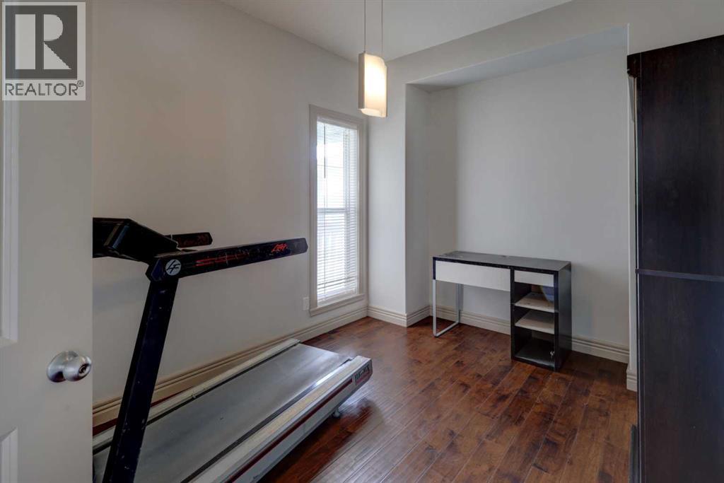 112 Cougarstone Manor Sw, Calgary, Alberta  T3H 5N4 - Photo 13 - A2261850