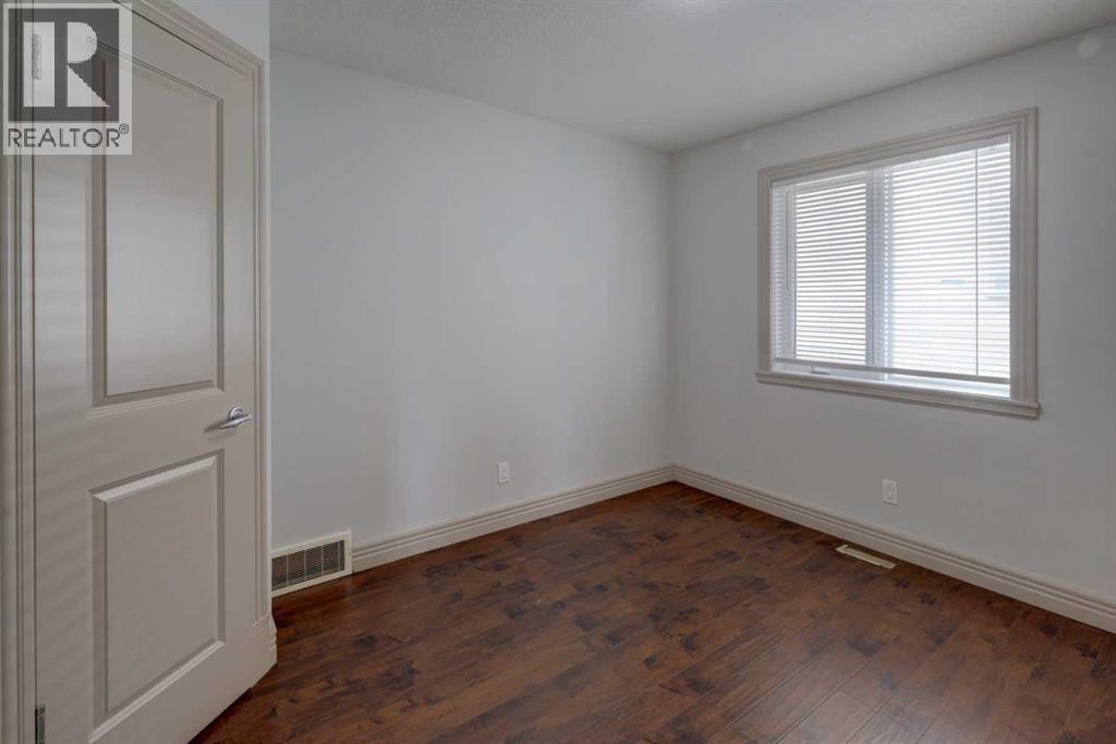 112 Cougarstone Manor Sw, Calgary, Alberta  T3H 5N4 - Photo 26 - A2261850