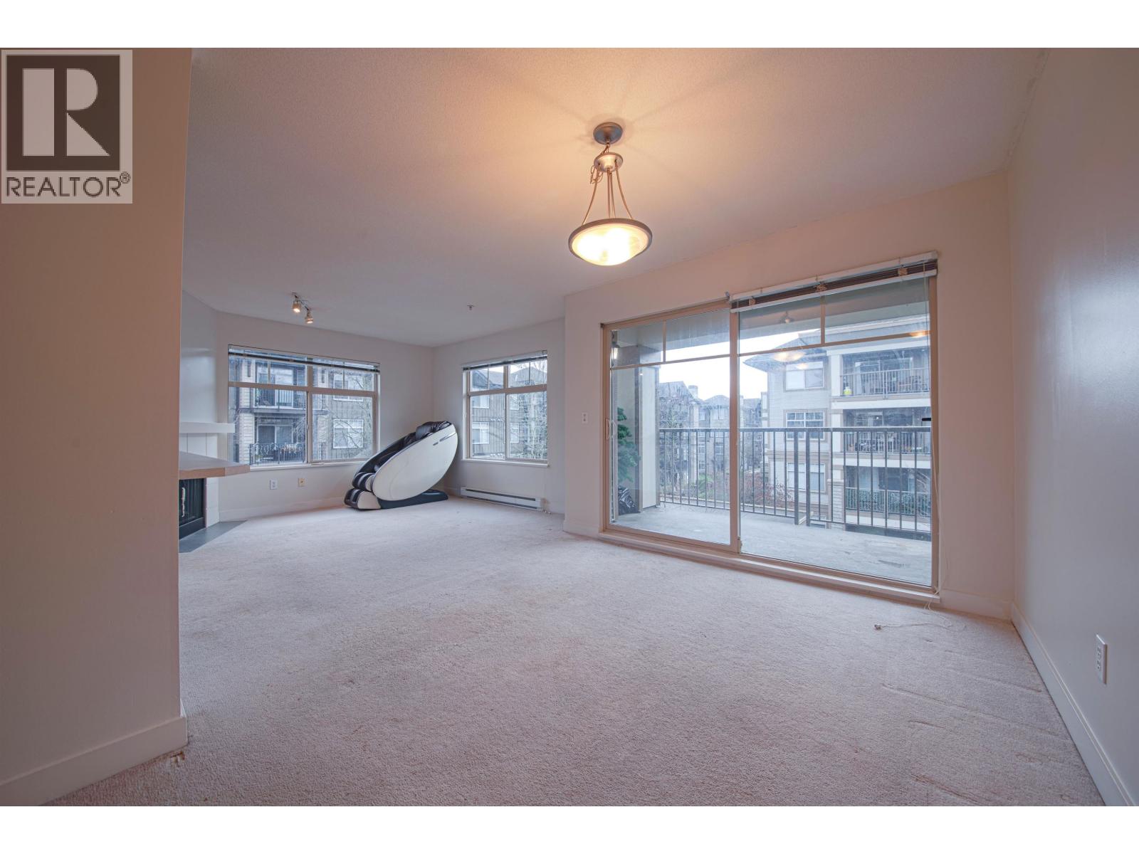 303 12238 224 Street, Maple Ridge, British Columbia  V2X 8W5 - Photo 3 - R3076649