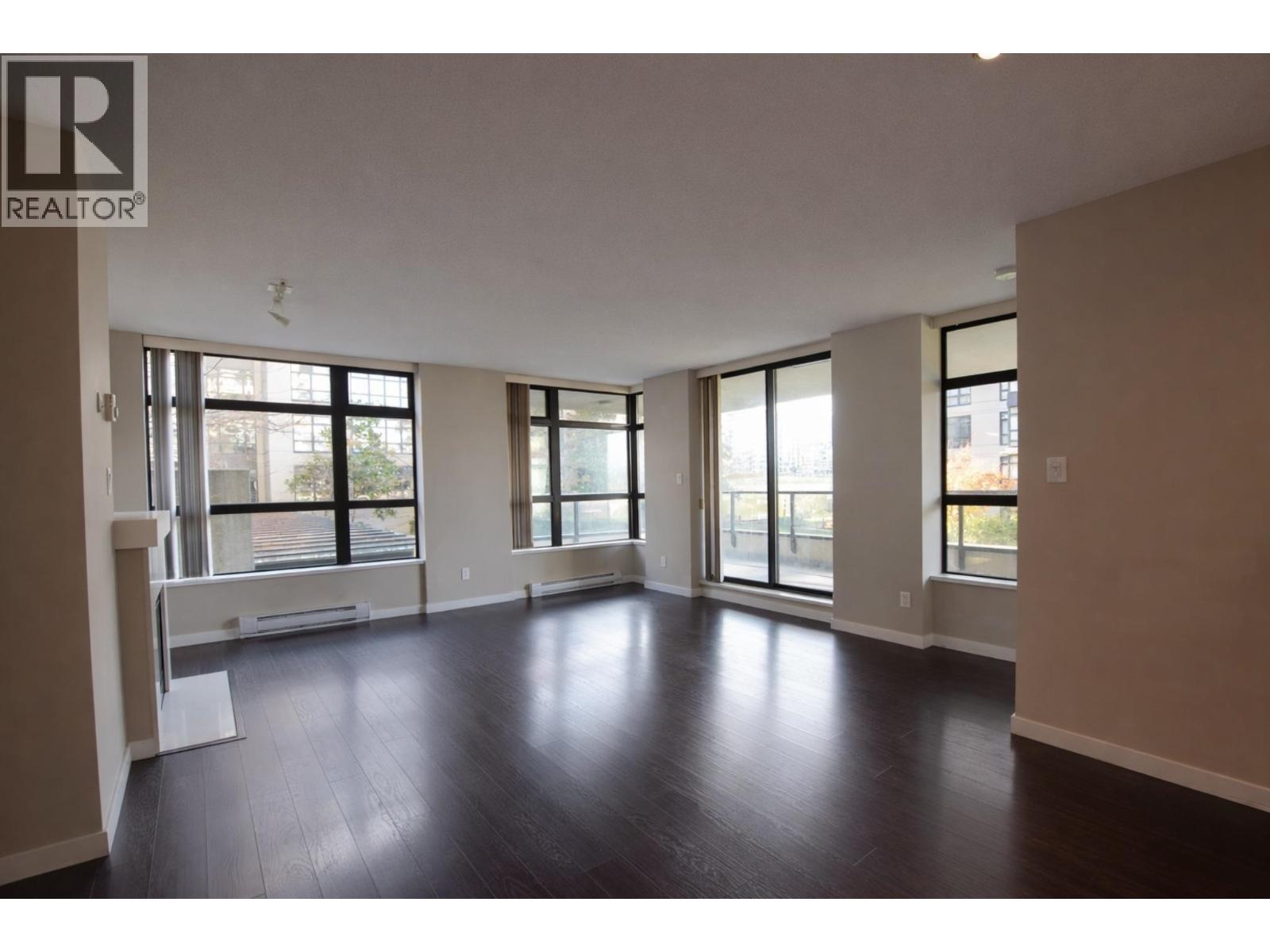 406 8160 Lansdowne Road, Richmond, British Columbia  V6X 0A9 - Photo 2 - R3067383