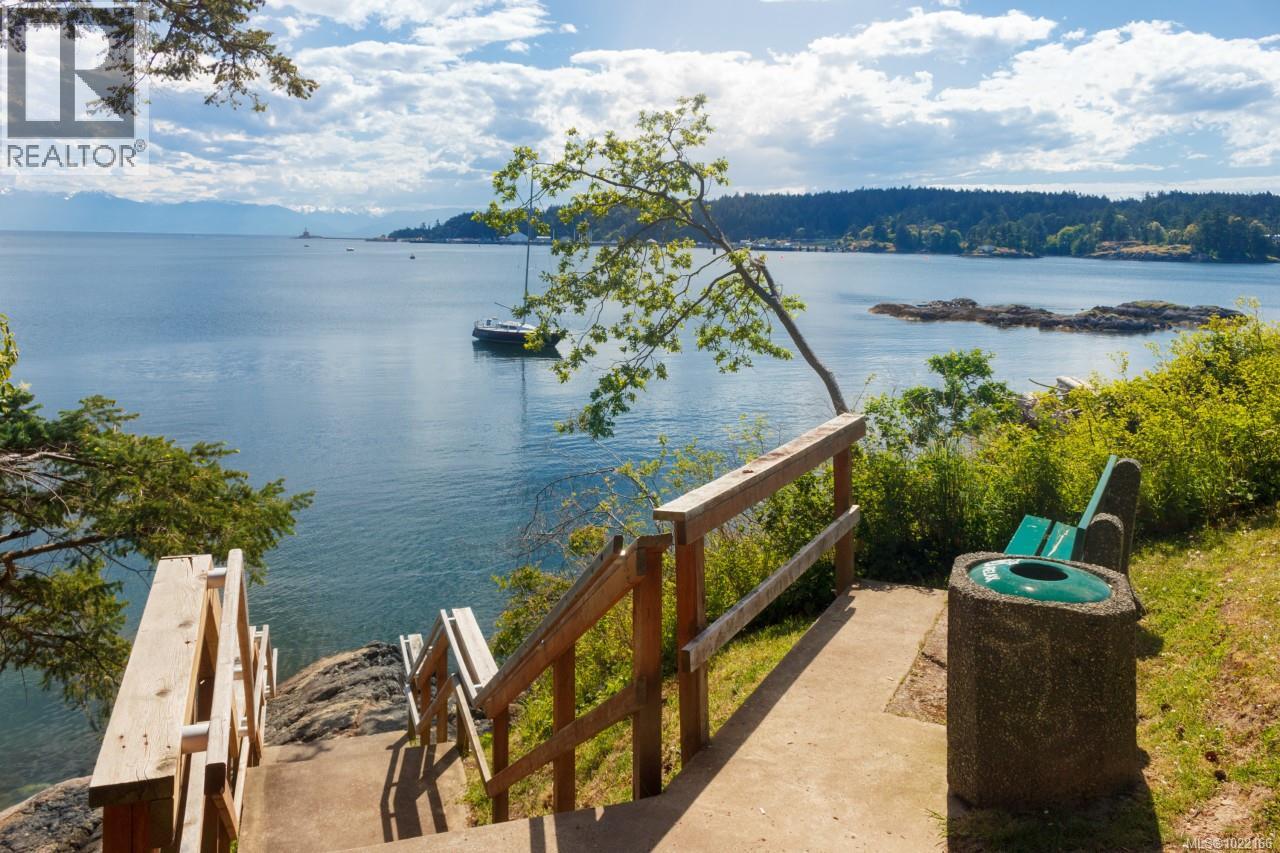 14 235 Island Hwy, View Royal, British Columbia  V9B 1G3 - Photo 49 - 1022166