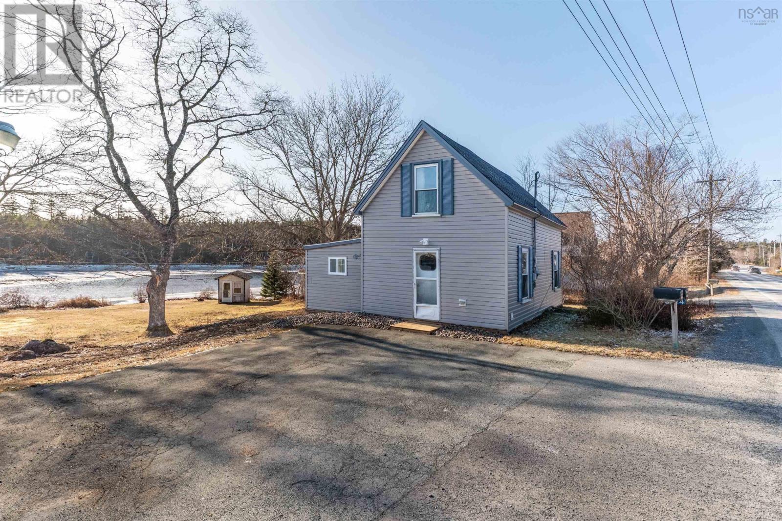 8274 7 Highway, Musquodoboit Harbour, Nova Scotia  B0J 2L0 - Photo 4 - 202600285