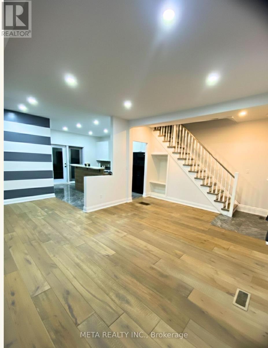 636 Union Street, Peterborough, Ontario  K9H 3V5 - Photo 5 - X12659916