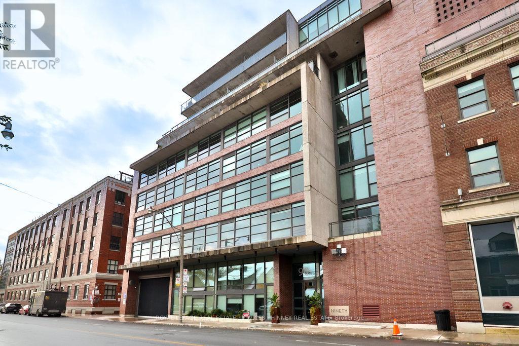 Lw08 - 90 Broadview Avenue, Toronto, Ontario  M4M 0A7 - Photo 2 - E12537682