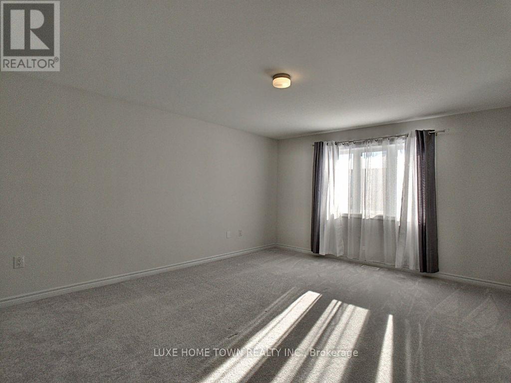 141 Harpin Way E, Centre Wellington, Ontario  N1M 0G9 - Photo 11 - X12496894