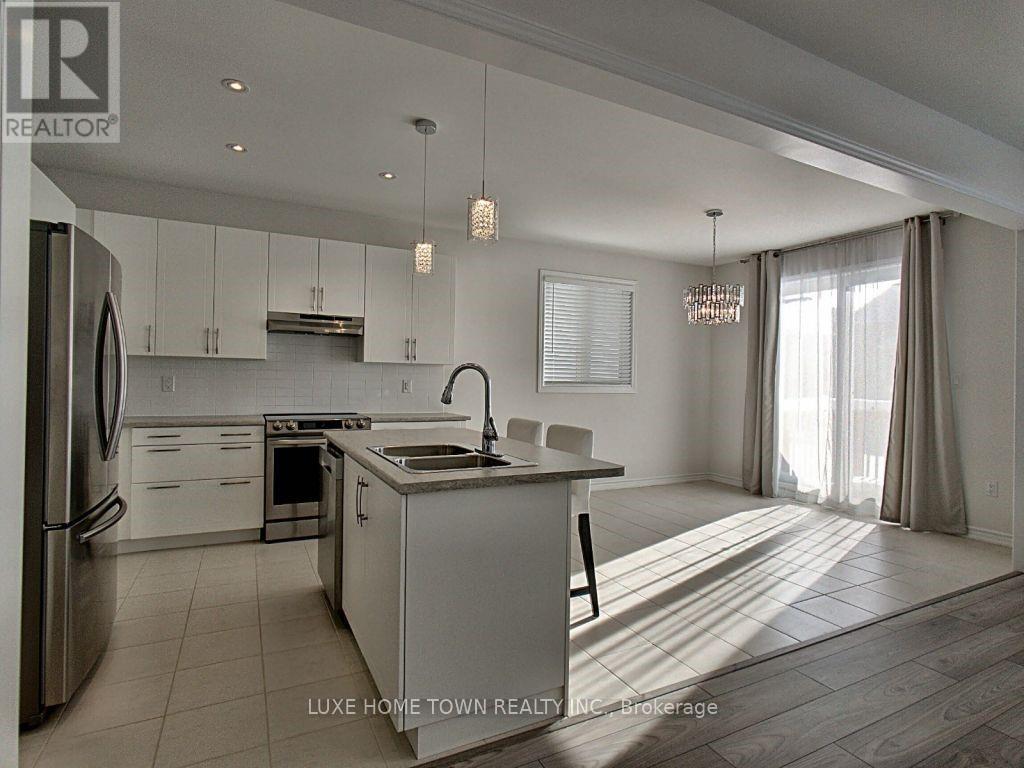 141 Harpin Way E, Centre Wellington, Ontario  N1M 0G9 - Photo 6 - X12496894