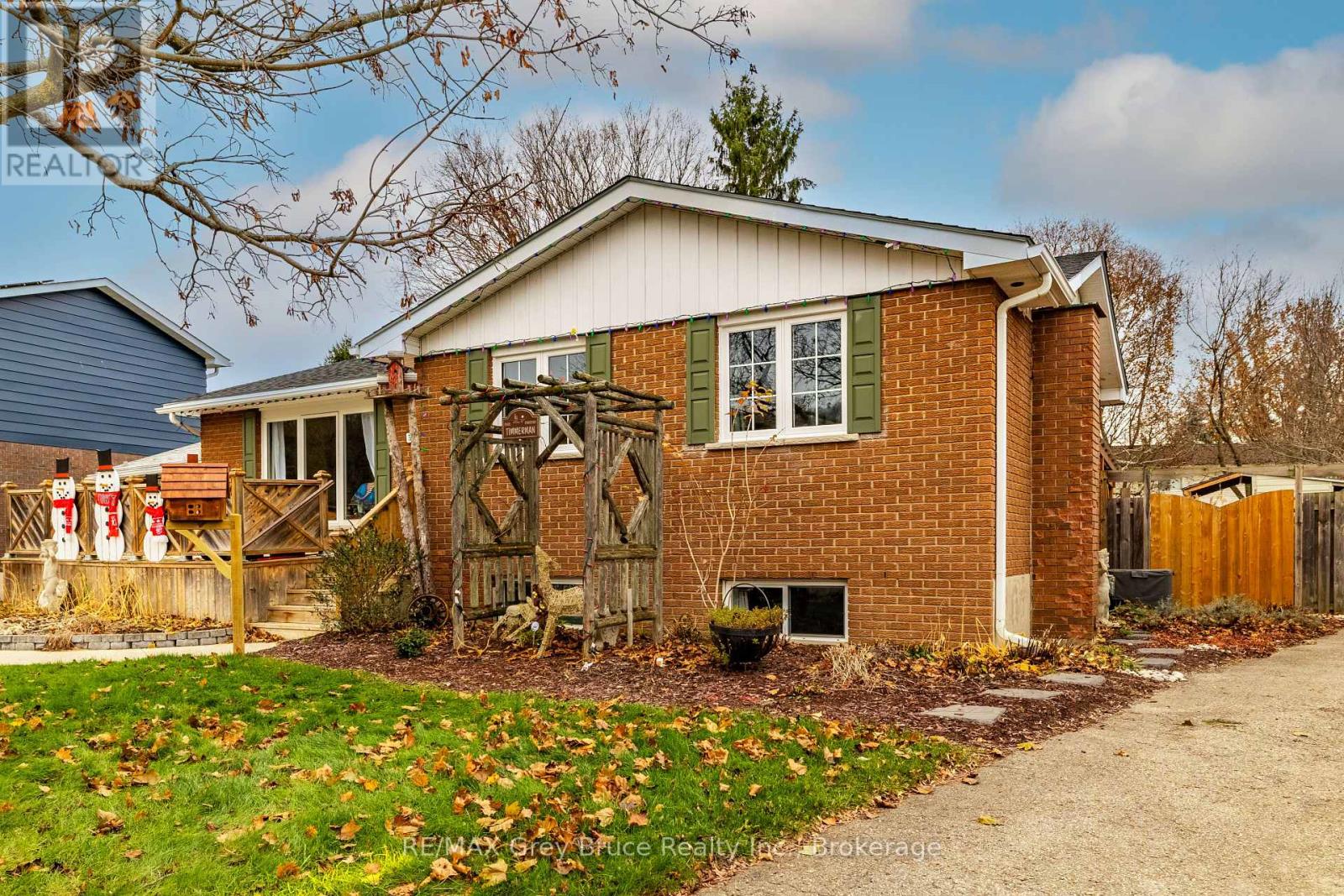 520 1st. A Street, Owen Sound, Ontario N4K 5Z5 - Photo 33 - X12669630