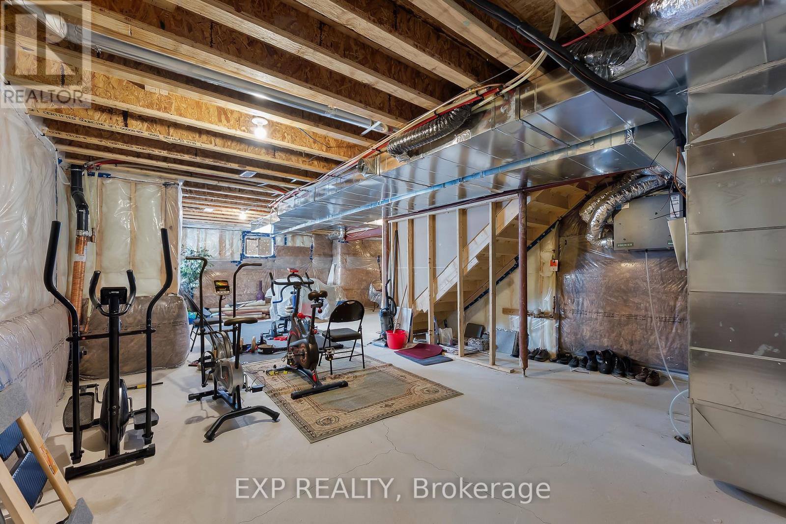 229 Vanilla Trail, Thorold, Ontario  L2V 0L3 - Photo 33 - X12670780