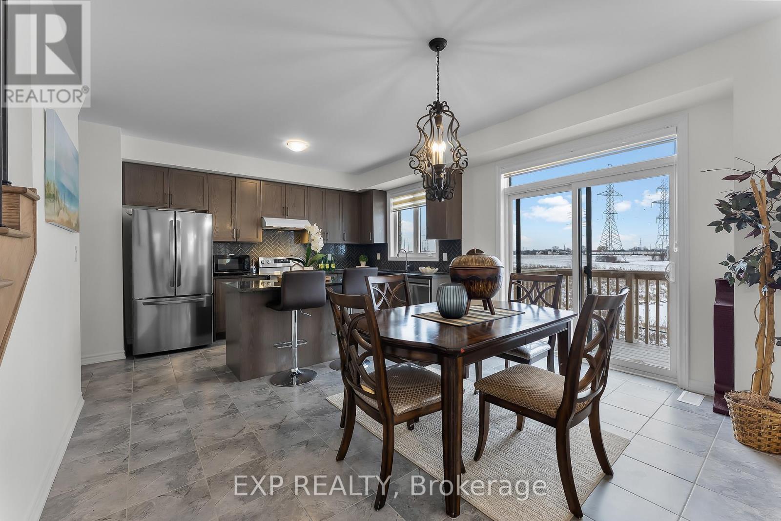 229 Vanilla Trail, Thorold, Ontario  L2V 0L3 - Photo 9 - X12670780