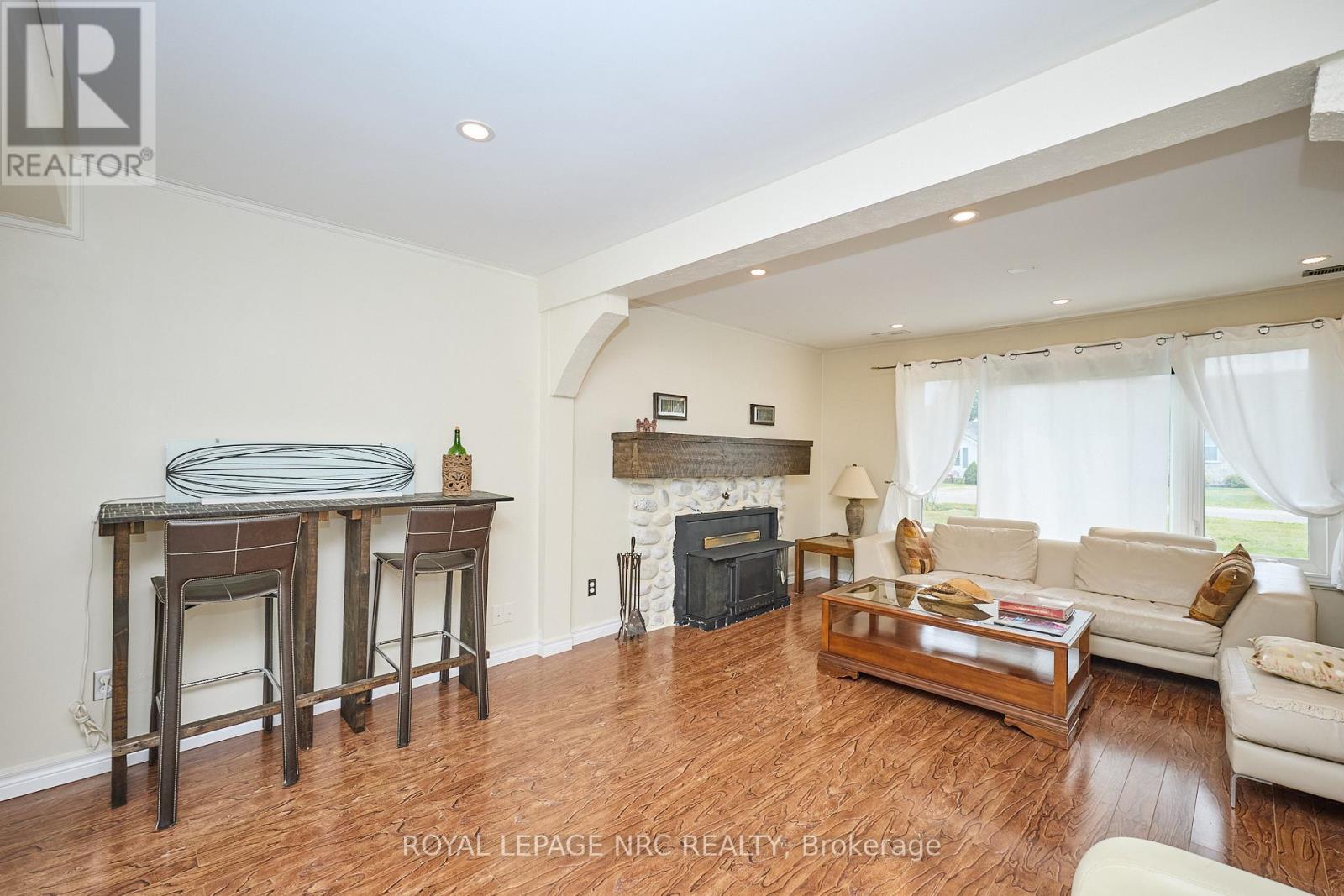 3252 Young Avenue, Fort Erie, Ontario  L0S 1N0 - Photo 5 - X12670796