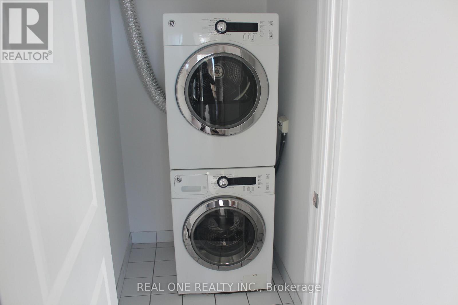 4010 - 386 Yonge Street, Toronto, Ontario  M5B 0A5 - Photo 21 - C12670790