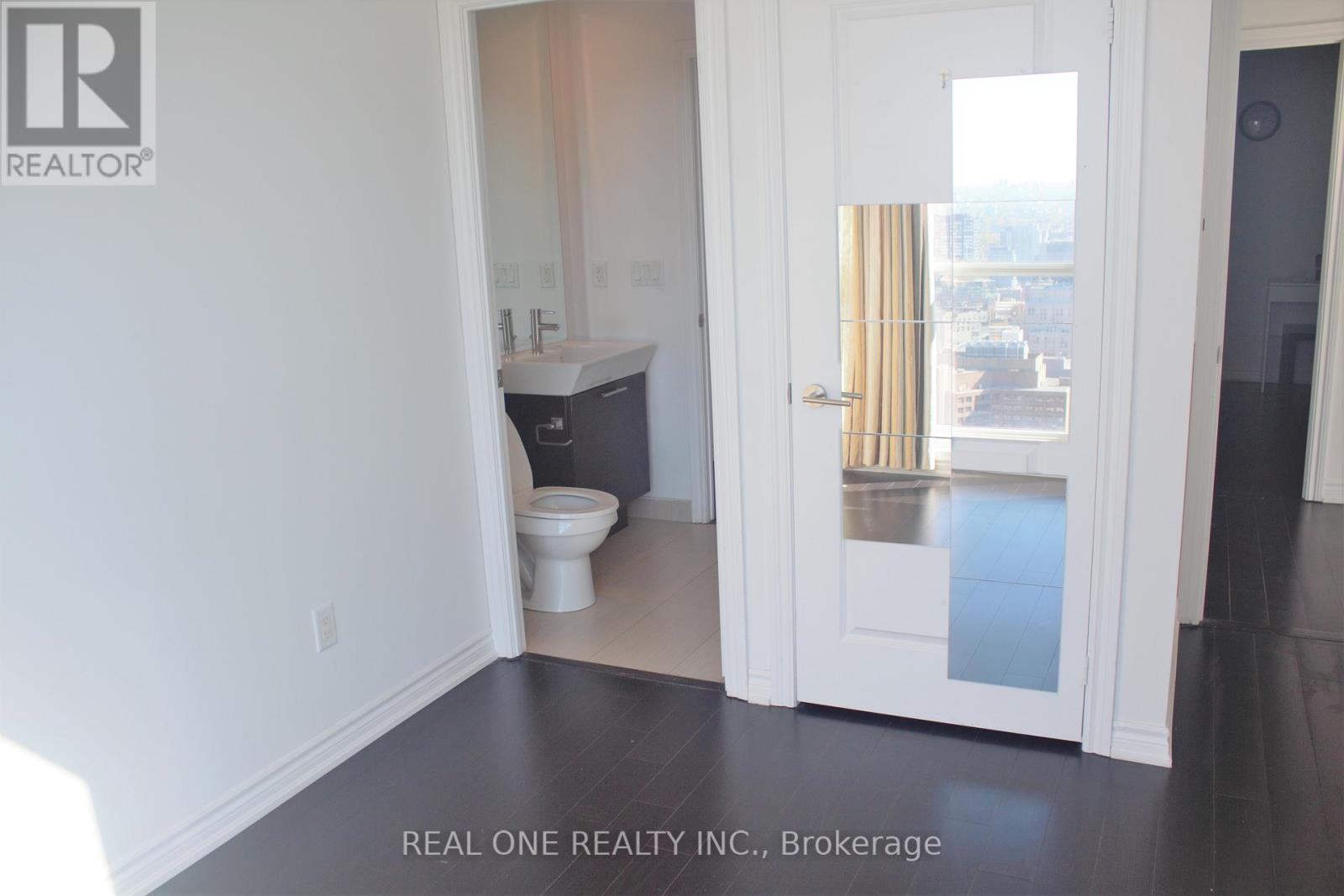 4010 - 386 Yonge Street, Toronto, Ontario  M5B 0A5 - Photo 30 - C12670790