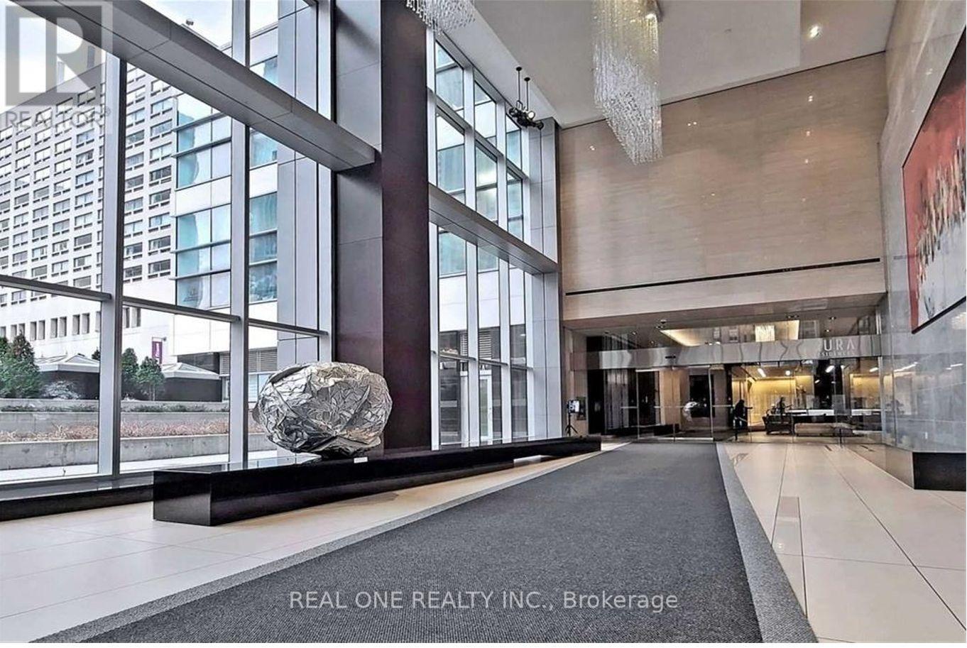 4010 - 386 Yonge Street, Toronto, Ontario  M5B 0A5 - Photo 4 - C12670790